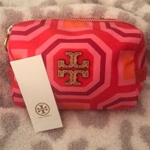 NWT Tory Burch Small Cosmetic Case
